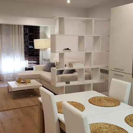Apartamento Garelos Betanzos Zewnętrze zdjęcie